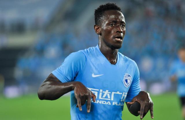 社交平台发布登机图片 博阿滕暗示正在返回中国？