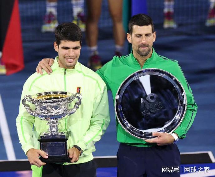 开云APP-新华社罕见撰文焦科维奇没输，法大炮自伤退赛，王炸组合抢十胜