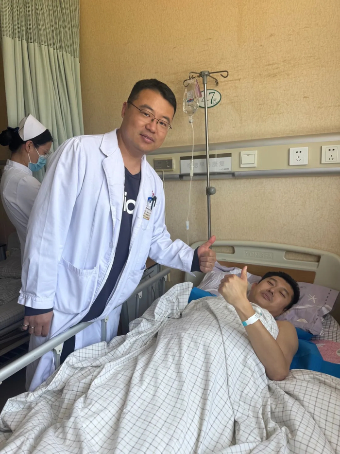 kaiyun-病床远程带队!张晓楠骨折坚守,少年学子赛场传捷报|奎文区|护士|顾怀增|手术|舞蹈赛事_新浪体育_新浪新闻